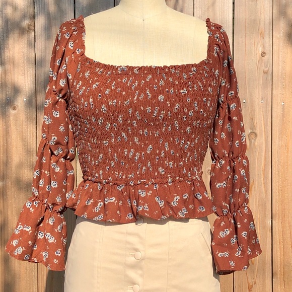 Floral Smock Peasant Blouse - Picture 6 of 8